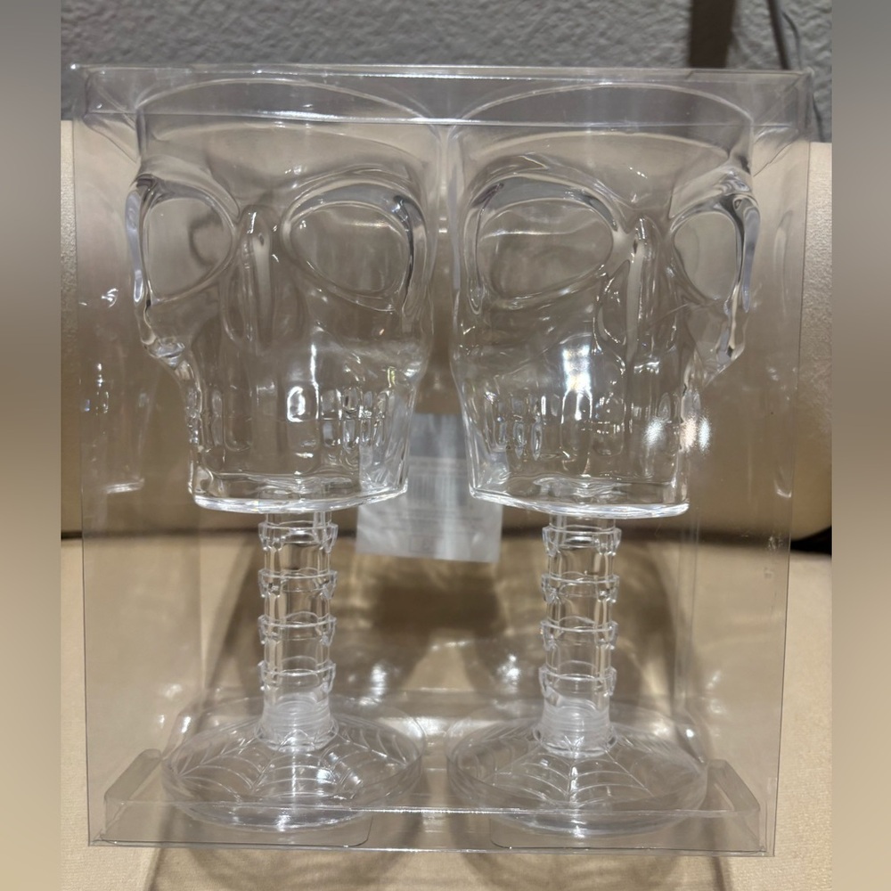 ⚡️New Target Bullseye Playground Plastic Skull Glass Goblet Set